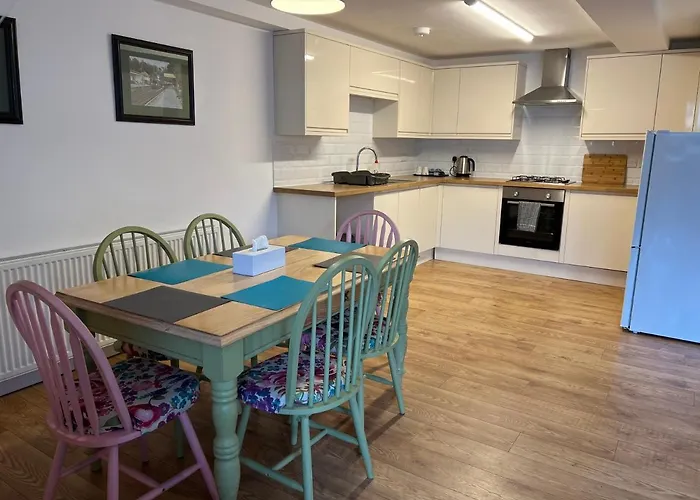 Beautiful Apartment,No 1, With Parking