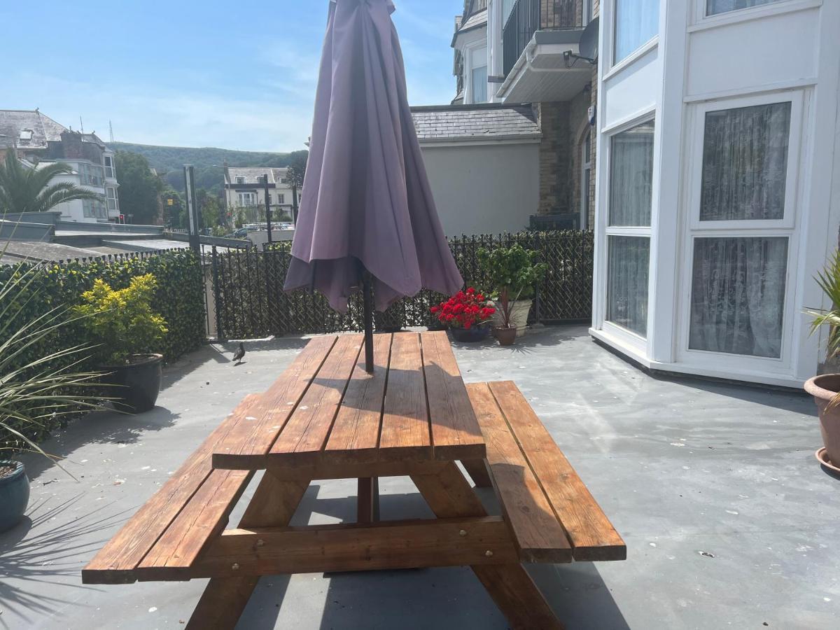 Beautiful Apartment,no 1, With Parking * Ilfracombe